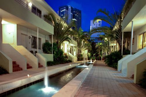 Dorchester & Hotel Miami Beach