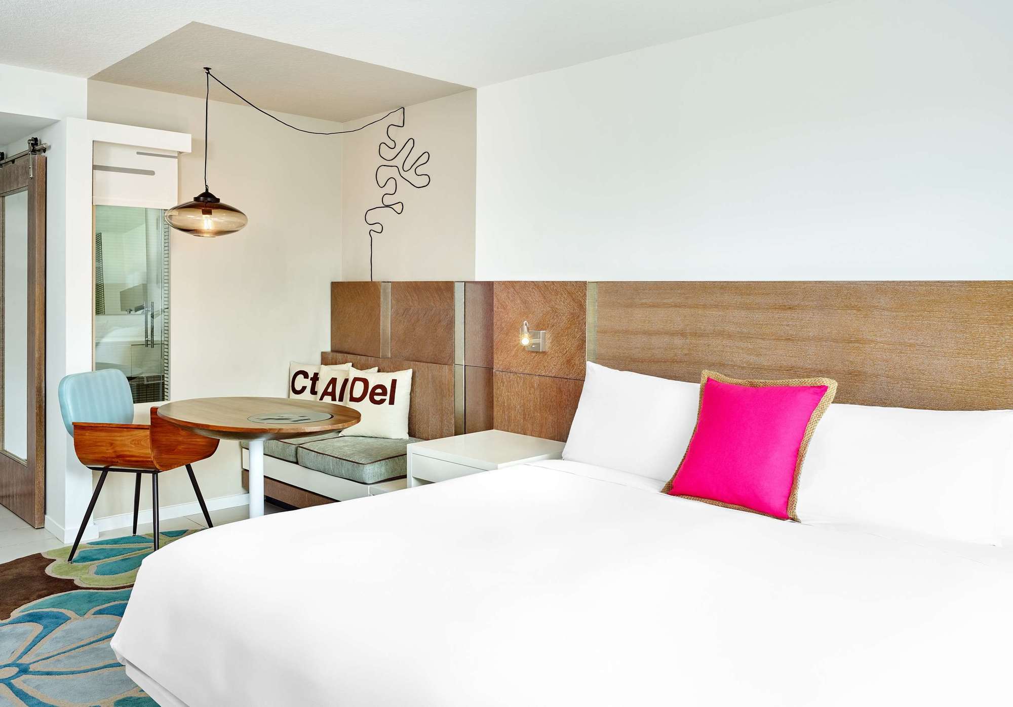 Royal Palm South Miami, A Tribute Portfolio Resort