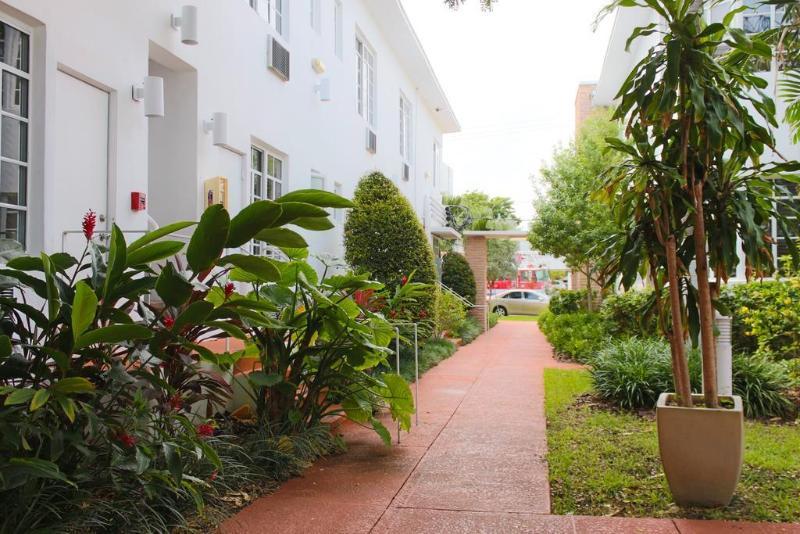 Tradewinds Miami 3*