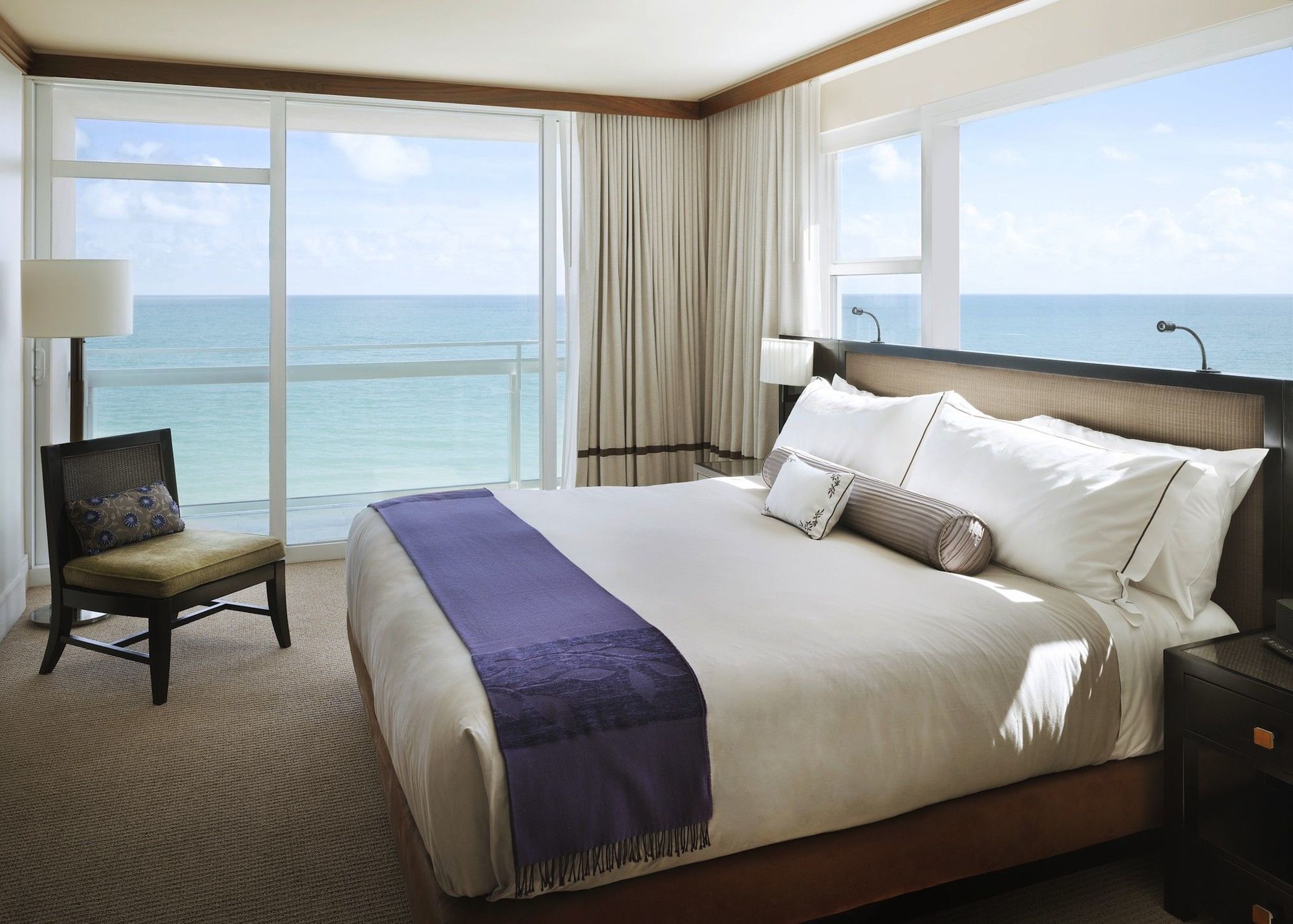 Hotel Carillon Miami Wellness 5*