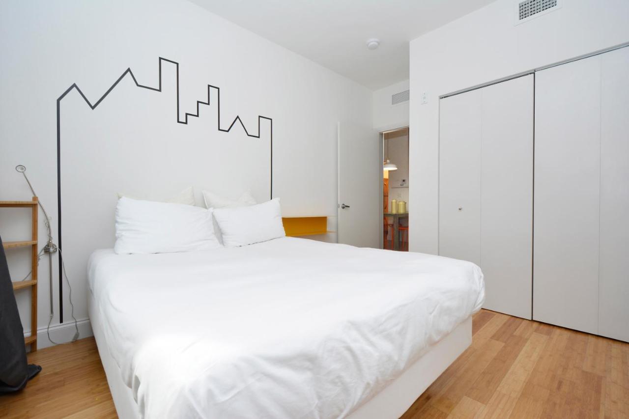Apartment 751 Ocean Walk Miami Beach