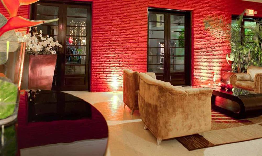 Dorchester & 3* Miami Beach