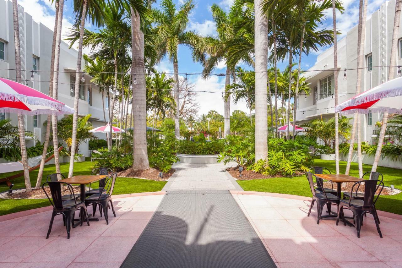 Hotel South 4*