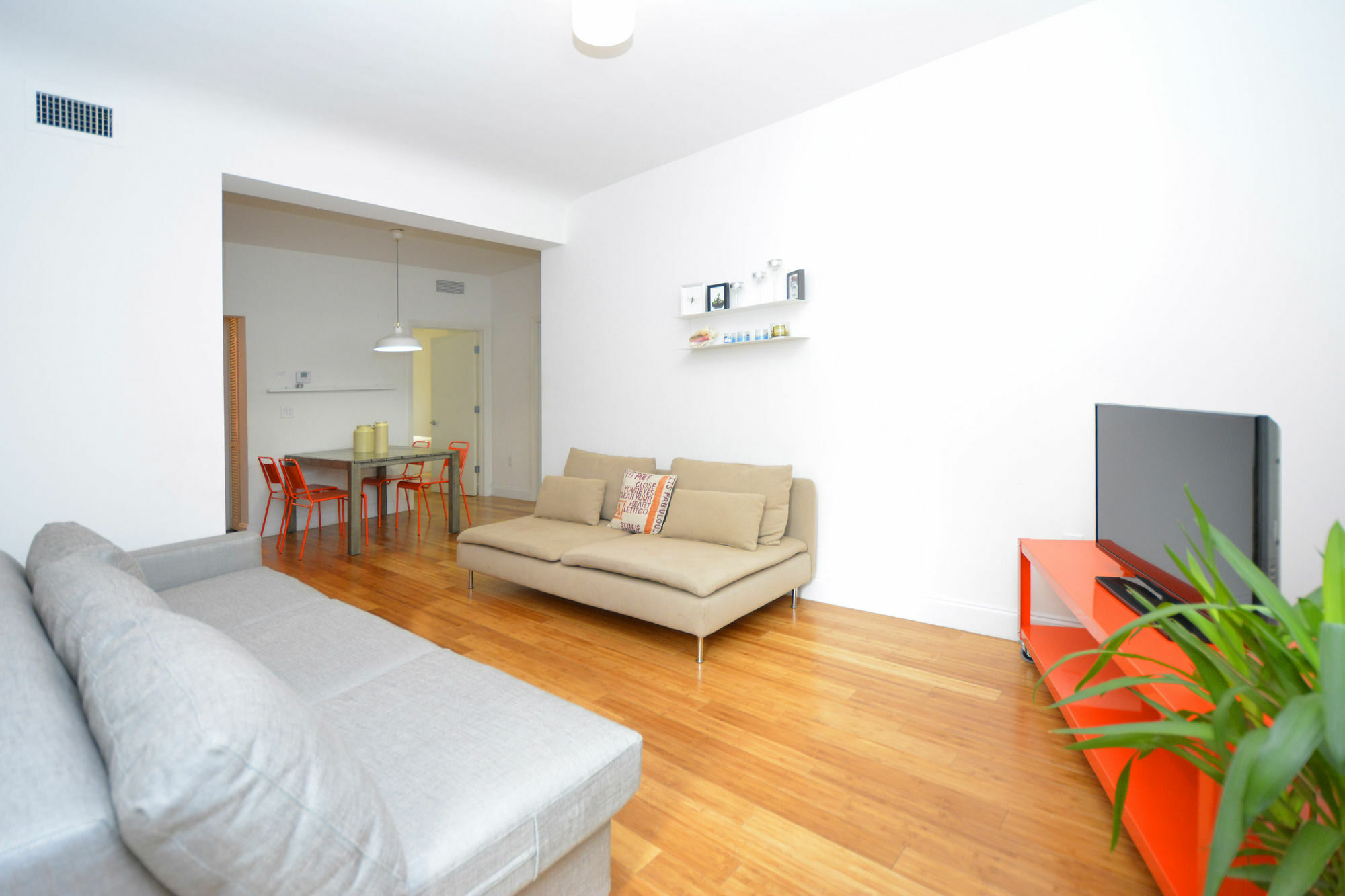 Art Deco Lincoln Apartamento