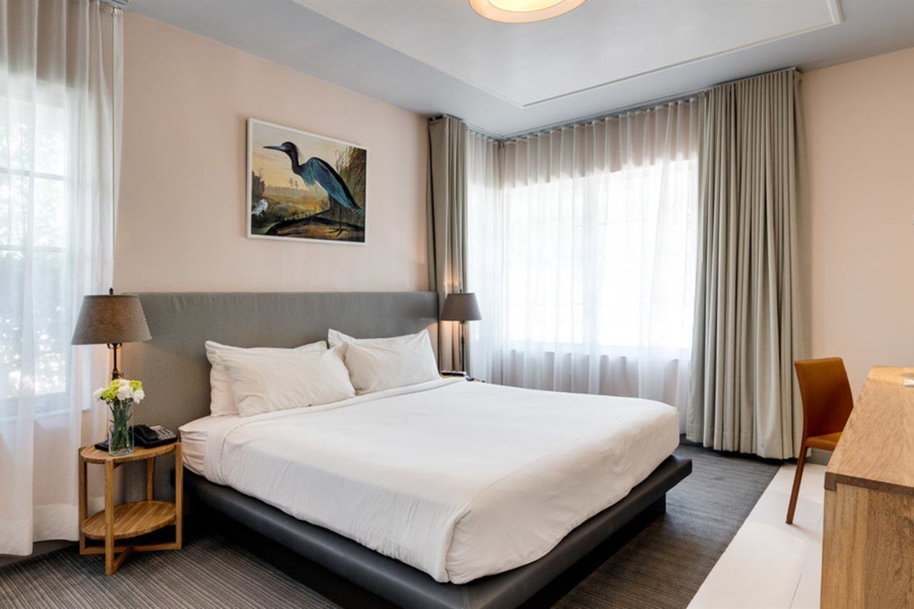 Hotel South