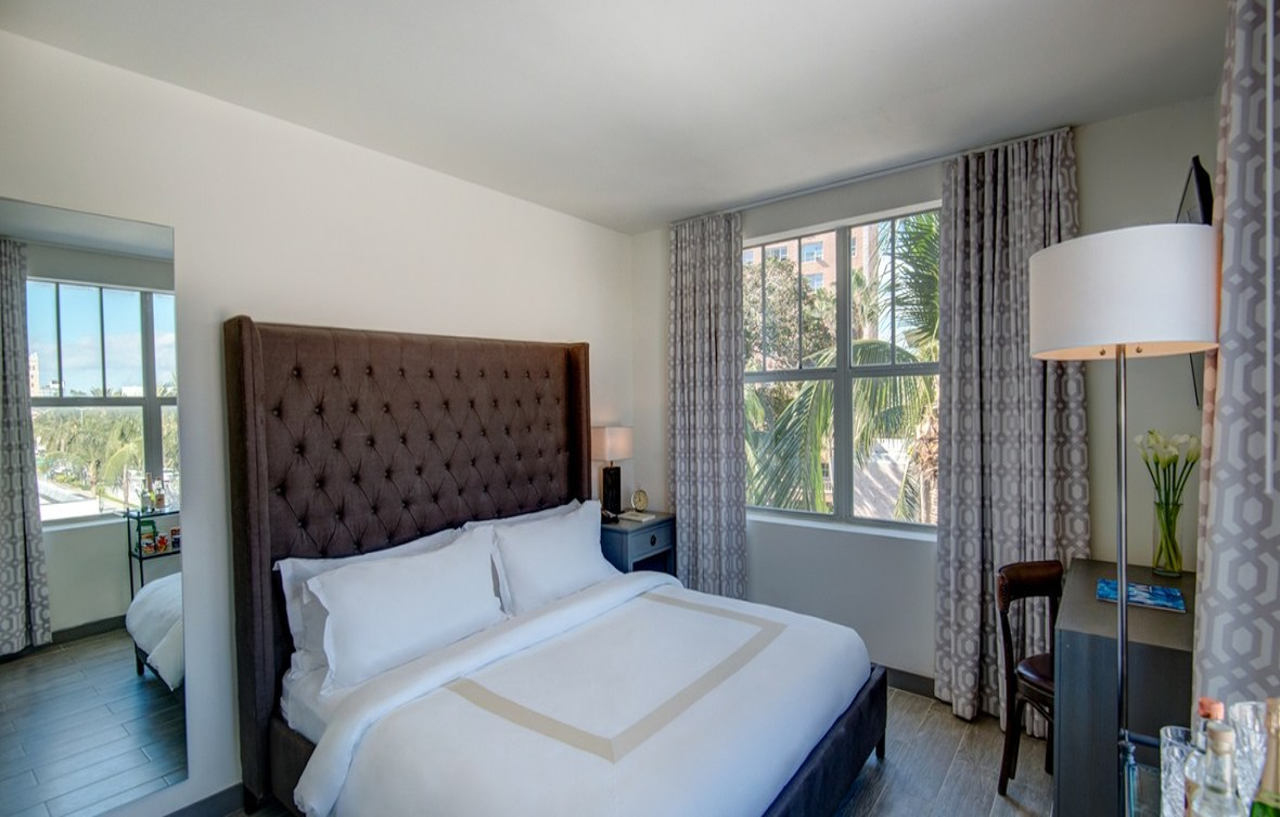 Hotel Clinton South 4*