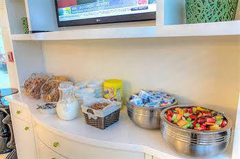 Pestana South Hotel 4*